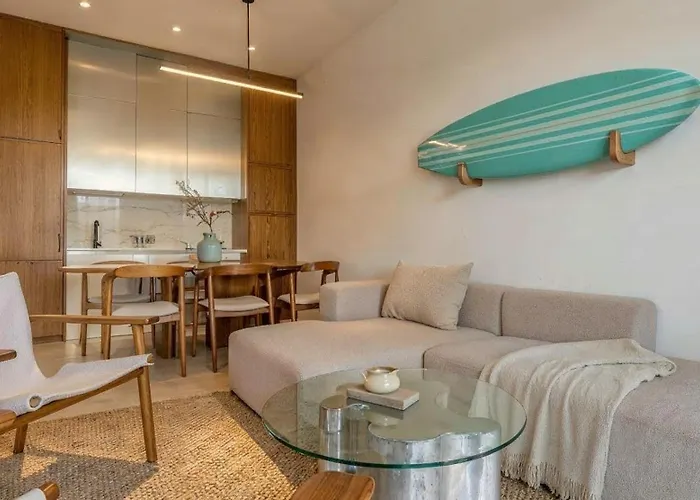 Surfside Resort *